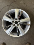 #74228 10-11 Lexus GS450H Oe Used Wheel 18" 4260130080 Silver/chrome Inserts. Price: $247.50.