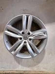 2014 Touareg Wheel/rim SKU#4430671 Used. Price: $212.80.