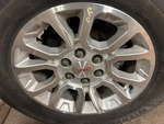 Wheel 18X8-1/2 12 Spoke Opt Uhn Fits 15-20 Yukon 550639 Used. Price: $151.90.