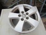 Aluminum Alloy Factory Oem Wheel Rim Journey 2011 2019 17X6-1/2 5 Solid Spoke Used. Price: $79.99.