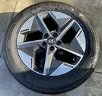 Hyundai Tucson Sel 18" 7.5X18 Gray Alloy Wheel Rim W/tire (ONLY#1) 2025 108795 Used. Price: $360.00.