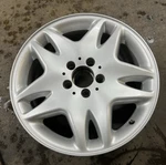 #65308 03 Mercedes S-class Oe Used Silver Wheel 17" 2204010202. Price: $135.00.