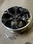 #10443 22-24 Ford Expedition Oe Used Wheel 22" NL1Z1007A. Price: $495.00.