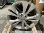 Wheel Model 17X6-1/2 Alloy Fits 14-16 Soul 2027525 Used. Price: $111.89.