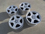 Oem 1997 1998 1999 Chevrolet Corvette C5 Silver Wheel Set 9592524 9592525 Rims Used. Price: $500.00.