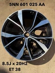 Vw Wheel Minor Scratches 20X8.5 Part #5NN.601.025.AA 8.5J 20H2 Et 38 Used. Price: $300.00.