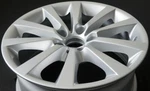 Bmw Oem F10/F10 Lci 5 Series & F06/F12/F13 18" V-spoke 328 Style Wheel New. Price: $451.34.