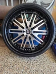 Sevizia 22'S Two Tone Gloss Black And Machine Finish.tires 235 30 22/ 90% Tread Used. Price: $1200.00.