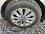 Wheel 18X7 10 Spoke Alloy Painted Silver Oem 15-18 Sedona 1296567 Used. Price: $118.29.