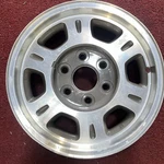 99-05 Gm Sierra 1500 Yukon Safari 16 Oem Machined Grey (5077) Used. Price: $100.00.