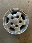 94-99 Land Rover Discovery Oem Wheel Rim 16" NTC9976 16X7 Aluminum #1 Used. Price: $129.99.