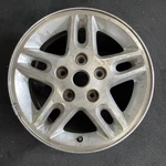 Jeep Machined Silver Grand Cherokee Oem Wheel 16" 1999-2000 Factory Alloy 9028 Used. Price: $96.50.