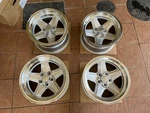 For R107 W126 W124 R129 W201 W113 W114 W115 Mercedes Benz 16" Penta Style Wheels New. Price: $1500.34.
