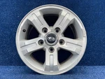 2003-2006 Kia Sorento 16" Factory Oem Aluminum Alloy Wheel Rim 16X7 52910-3E580 Used. Price: $50.00.