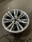 #2536 15-22 Chrysler 300 Oe Used Wheel Polished 5PQ11AAAAB. Price: $166.50.