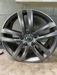 15-16 Volkswagen Touareg 8.5X19 19'' Alloy Wheel Rim 5-SPOKE Oem Used. Price: $220.00.