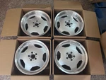 Mercedes Benz 18 Staggered Wheels W201 W124 W140 R129 Monoblock Amg Silver New. Price: $1234.05.