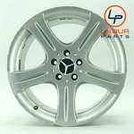 W219 06-11 Mercedes Cls Class 18'' Rear Wheel Rim Size 9.5JX18H2 ET33 W838 Used. Price: $217.49.