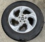 Hyundai Tucson 17X7 5 Spoke Alloy Wheel Rim W/tire (ONLY#1) 2022-2024 107708 Used. Price: $215.00.