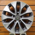 2013-2015 Honda Accord 64050 Wheel 17X7.5 10 Spoke Rim Grey Machined 42700T3LA92 Used. Price: $149.95.
