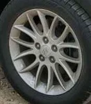 2009-2012 Genesis Oe Wheel Sdn 17X6-1/2 14 Spoke W/tpms Hyundai Used. Price: $148.40.