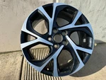 18" 42611F4040 Wheel For Toyota C-hr 2018 2019 2020 2021 2022 Rim Used. Price: $199.00.