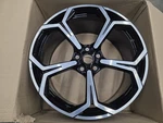 Lamborghini Urus 22" Front Wheel Rim Oem 4ML601025P 10X22 Used. Price: $2000.00.