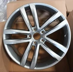 17 18 Vw Passat Oem Wheel Rim 19X8 19" 70002 561601025PZ49 40Z Remanufactured. Price: $403.75.