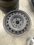 Oem 15X6 Black Steel Wheel Fits 2005-2016 Volkswagen Jetta ET7 Used. Price: $45.00.