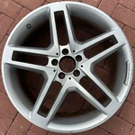 2011-2015 Mercedes Glk-class 20" Factory Oem Amg Wheel Rim P/n- A2044016602 Used. Price: $498.92.