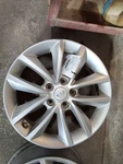 2016-2018 Kia Sorento Wheel Rim 17X7 Allow W/tpms Used. Price: $95.00.