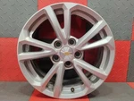 2016-17 Chevrolet Equinox 17" 10-SPOKE Aluminum Wheel/rim *minor Marks* 23446988 Used. Price: $72.83.