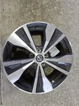 2019-2024 Nissan Murano Wheel Rim 18X7-1/2 Alloy V Spoke Machined Face Used. Price: $105.00.