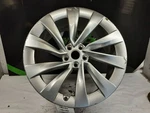 Tesla Y 2025 Wheel 657150 Used. Price: $245.00.