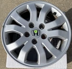 Honda Cr-v Wheel 16X6-1/2 Alloy 10 Spoke From 2005 Crv Used. Price: $60.00.