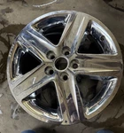 #5686 14-16 Chevy Equinox Oe Used Wheel 18" 22863506 Chrome Cladded. Price: $157.50.