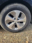 Wheel 16X6-1/2 Alloy Straight Spoke With Fits 14-16 Optima 1676504 Used. Price: $109.90.