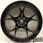 Alloy Wheels Alfa Romeo Giulia Black Clover 19 '' 156107475 / 156107526 Rigenerato. Price: $3262.28.