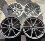 Oem Porsche Carrera Wheels 20 21 Staggered Set Factory 911 992.601.025 Used. Price: $1895.00.