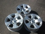 One 18" Dodge Ram 1500 Wheel Inches Rim 6 Lugs Original Equipm Used. Price: $85.00.