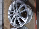 Wheel 17X7-1/2 Painted Silver Opt Sbo Fits 24-25 Trailblazer 2092380 Used. Price: $171.98.