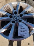 Wheel/rim Only Oem 14-16 Volkswagen Touareg 7P6601025C88Z Used. Price: $80.00.